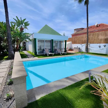 Nuria Con Piscina Privada Ferienhaus *