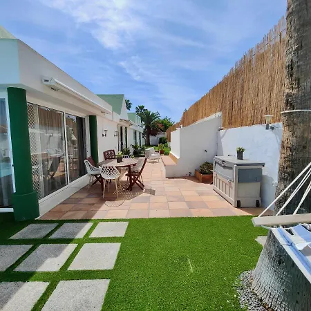 Nuria Con Piscina Privada Ferienhaus *